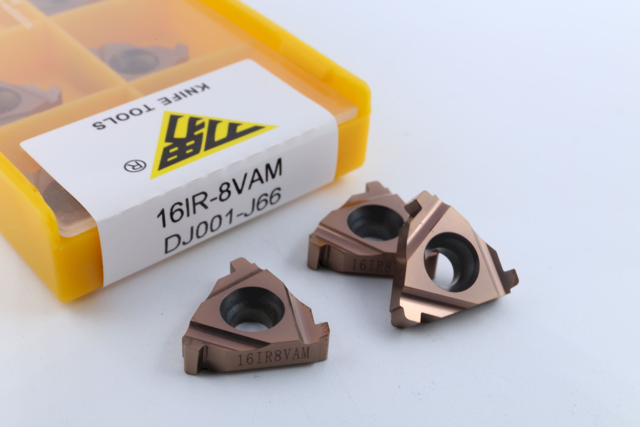 16IR8VAM DJ001-J66