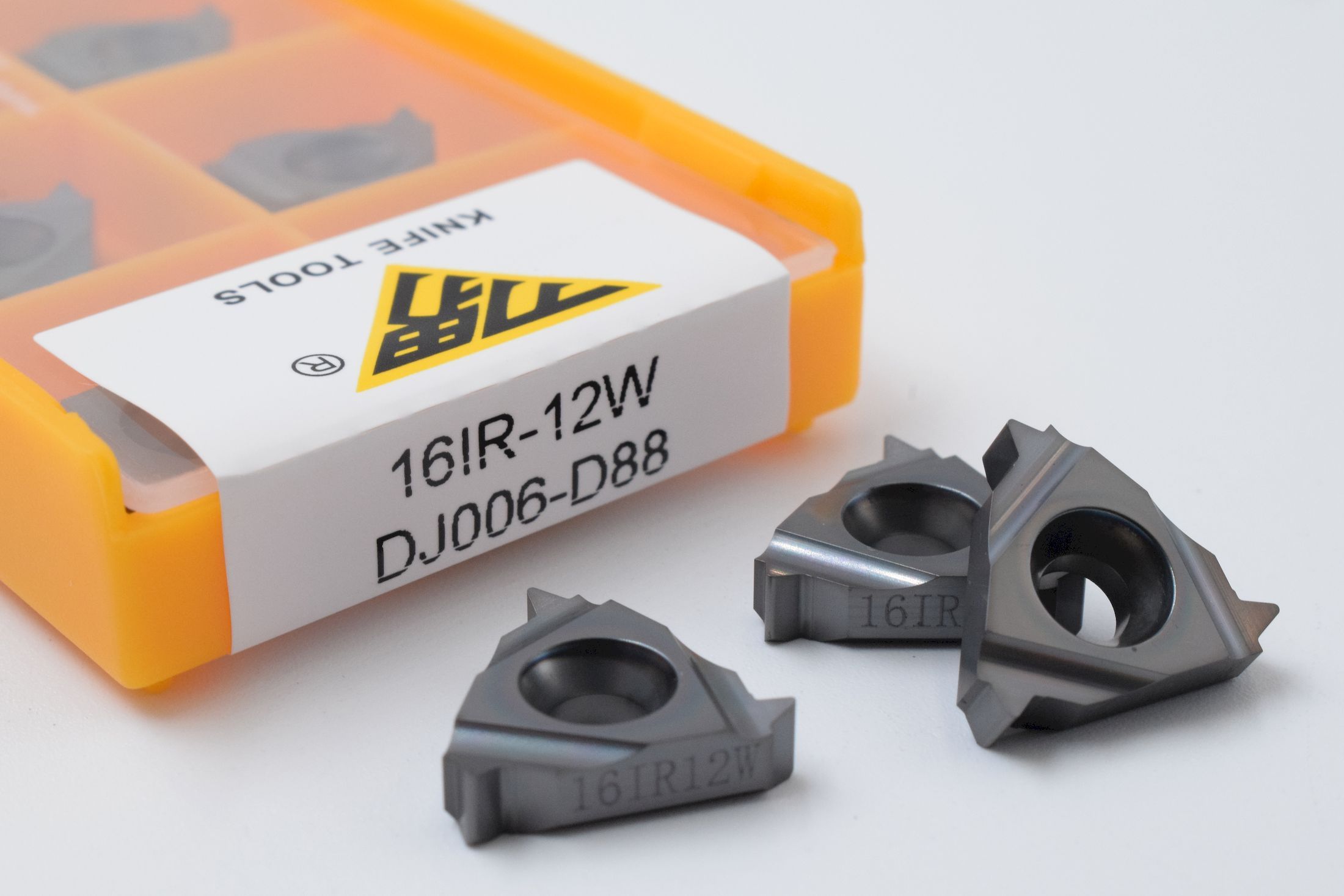 16IR12W DJ006-D88