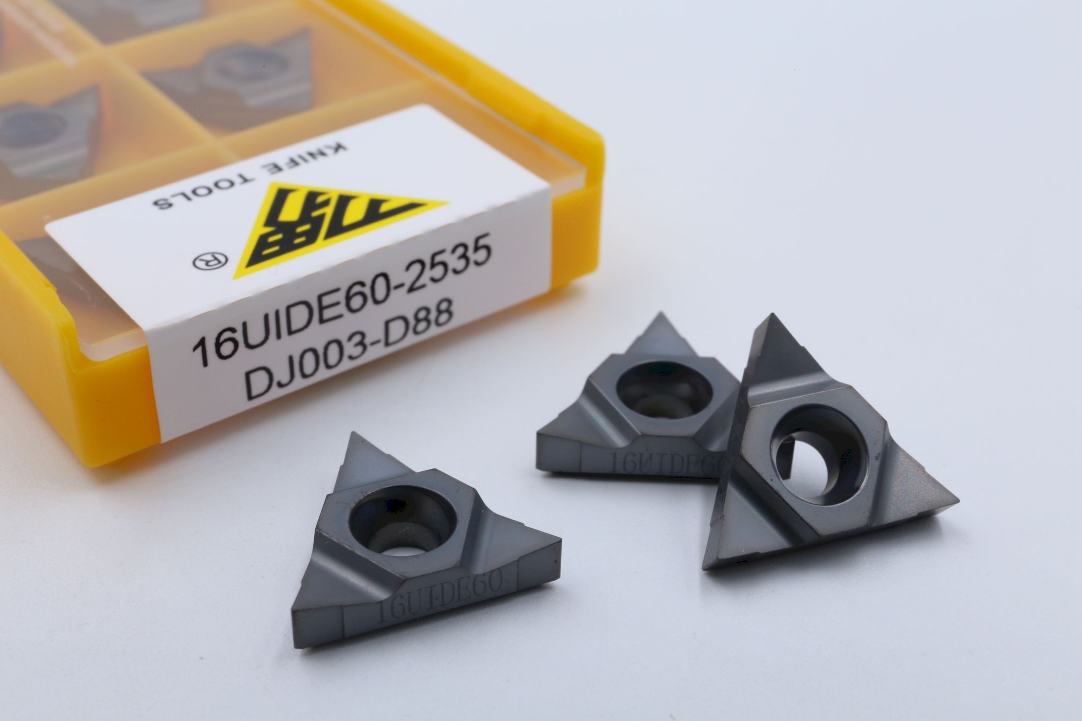 16UIDE60-2535 DJ003-D88