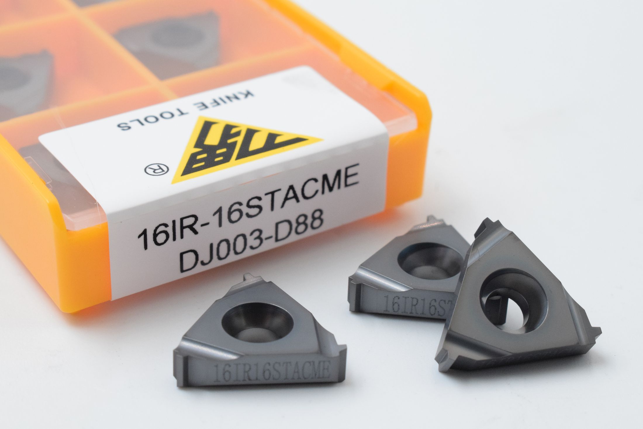 16IR16STACME DJ003-D88
