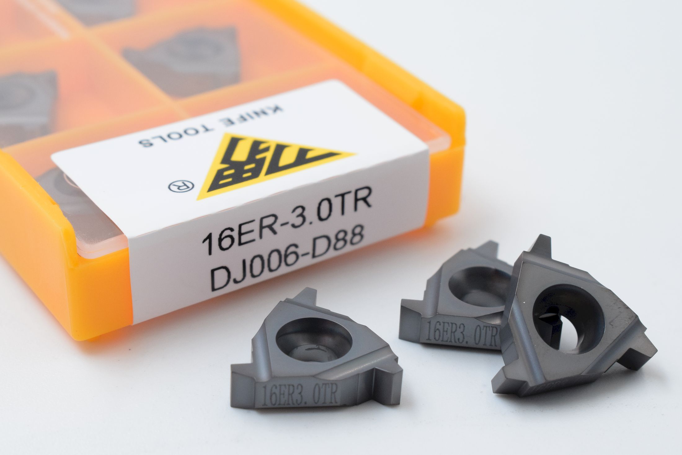 16ER3.0TR DJ006-D88