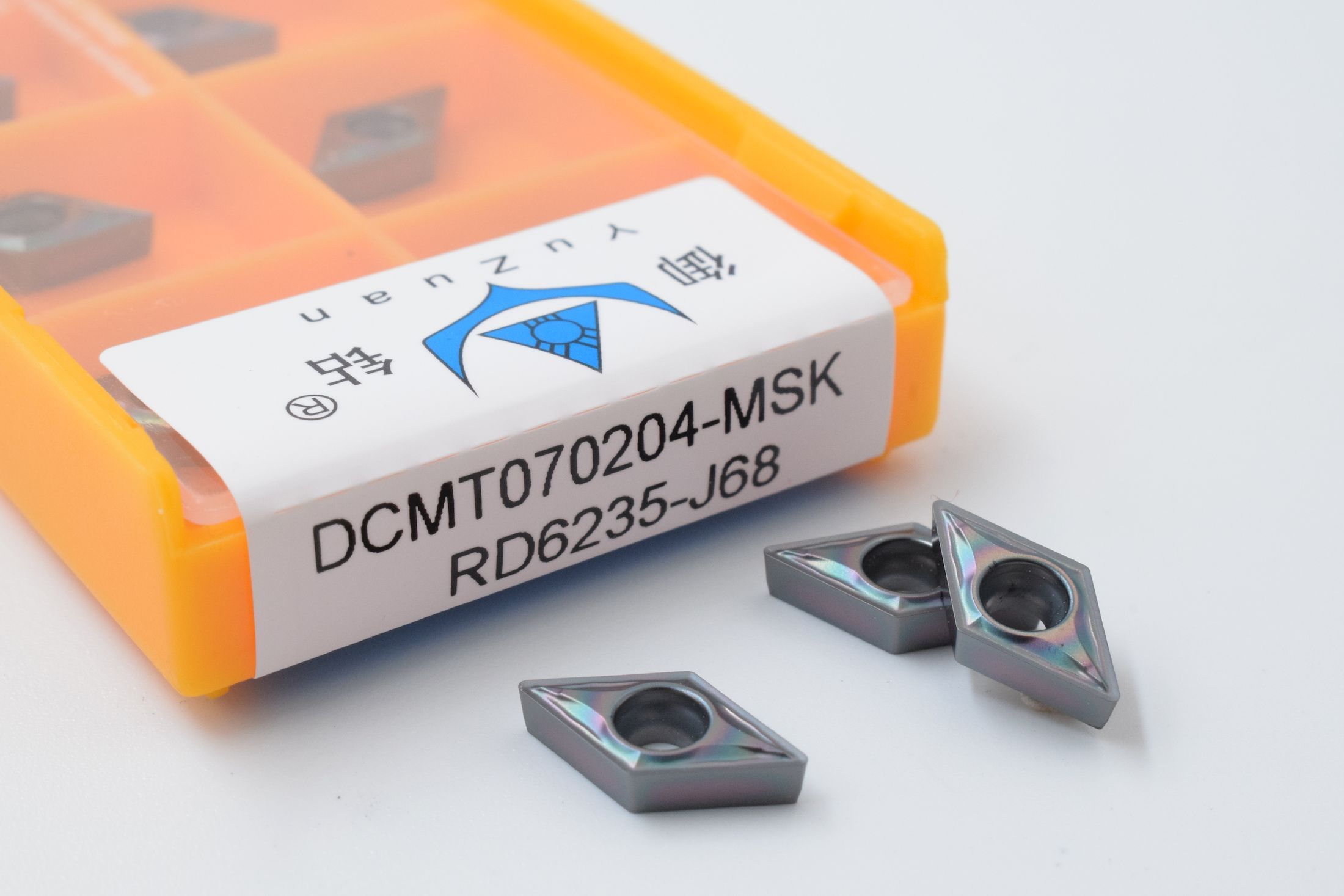 DCMT070204-MSK RD6235-J68