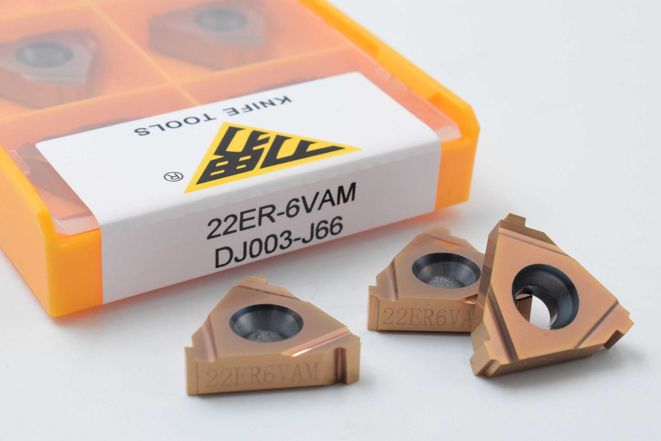 22ER6VAM DJ003-J66
