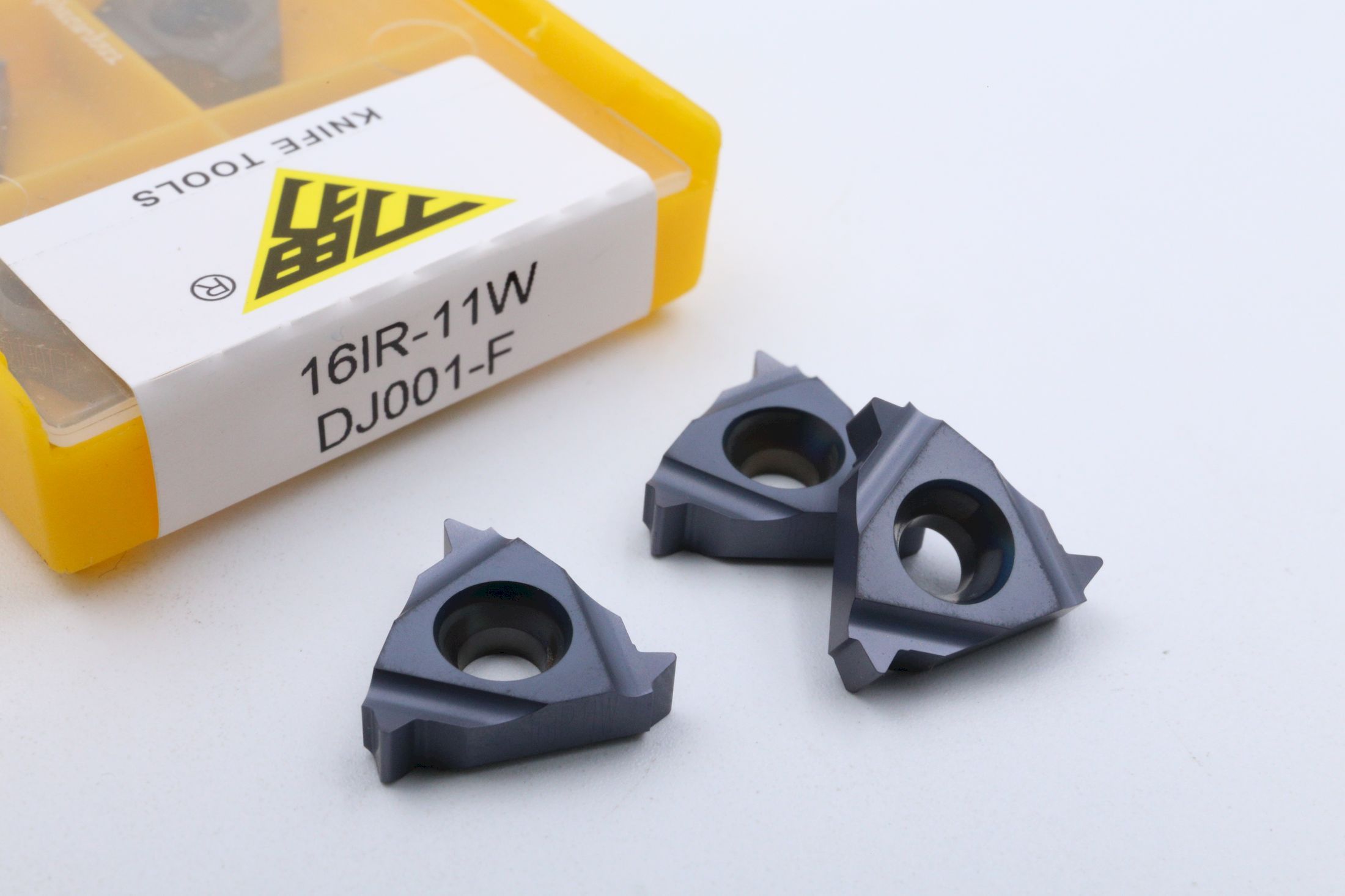 16IR11W DJ001-F
