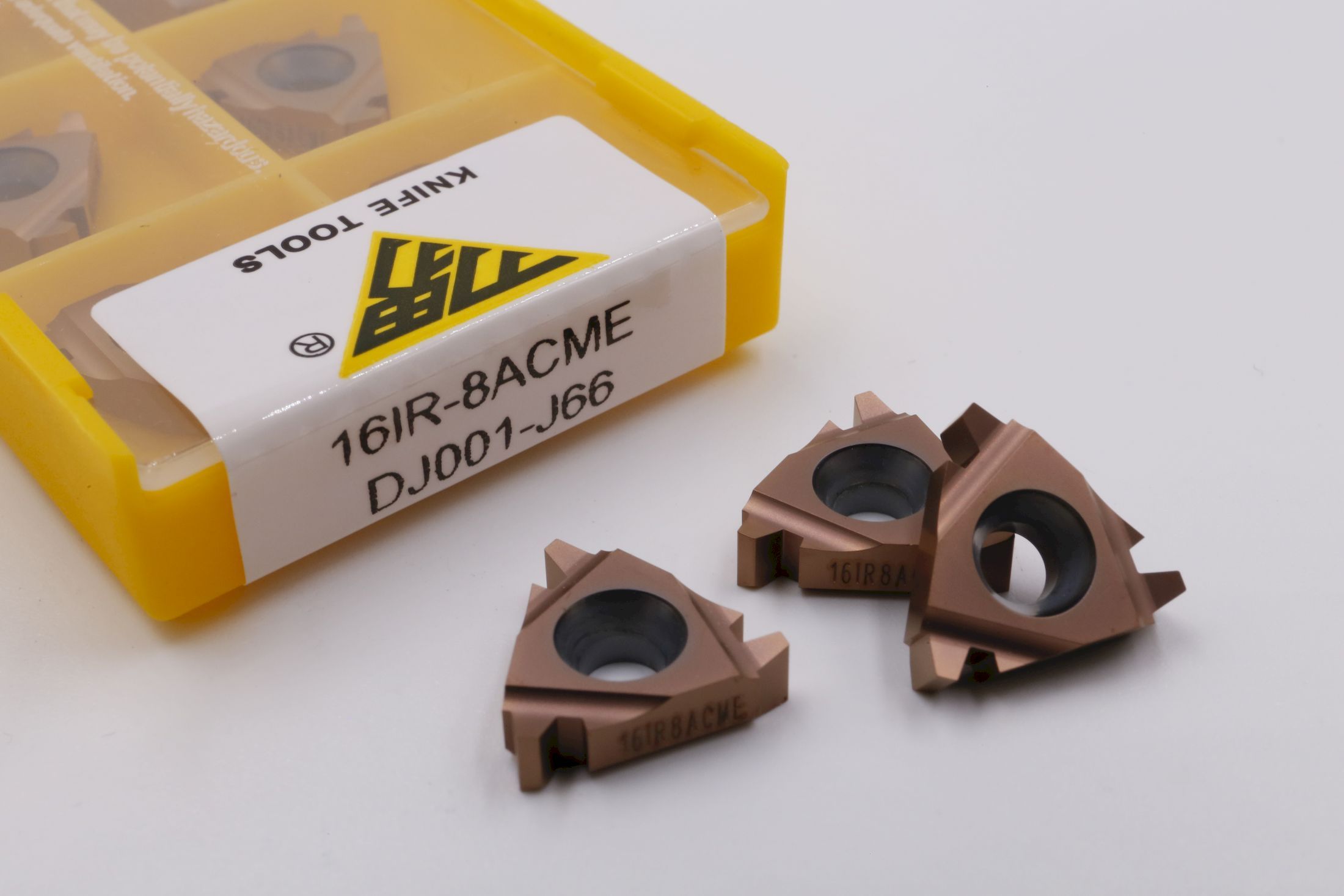 16IR8ACME DJ001-J66