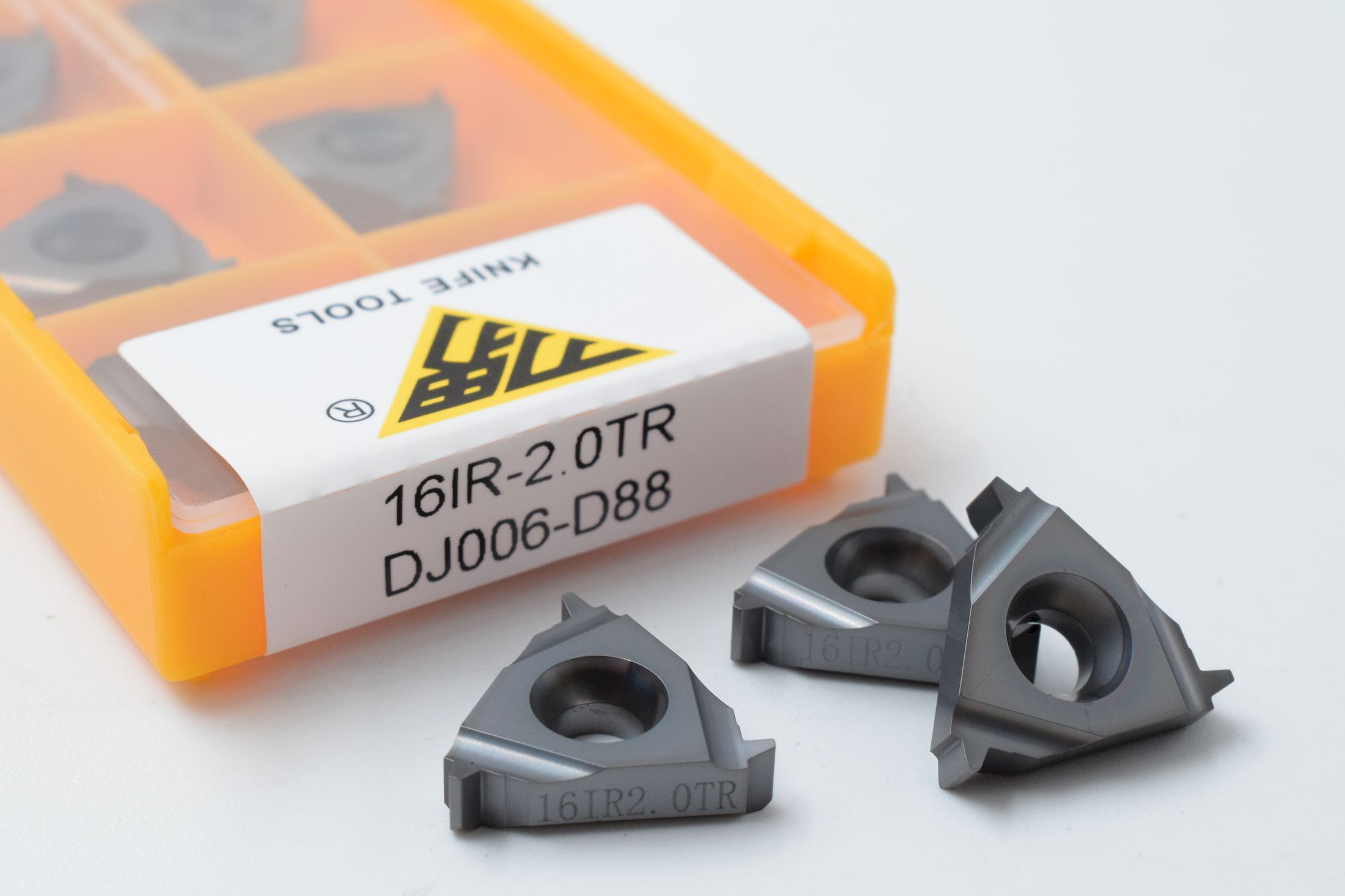 16IR2.0TR DJ006-D88