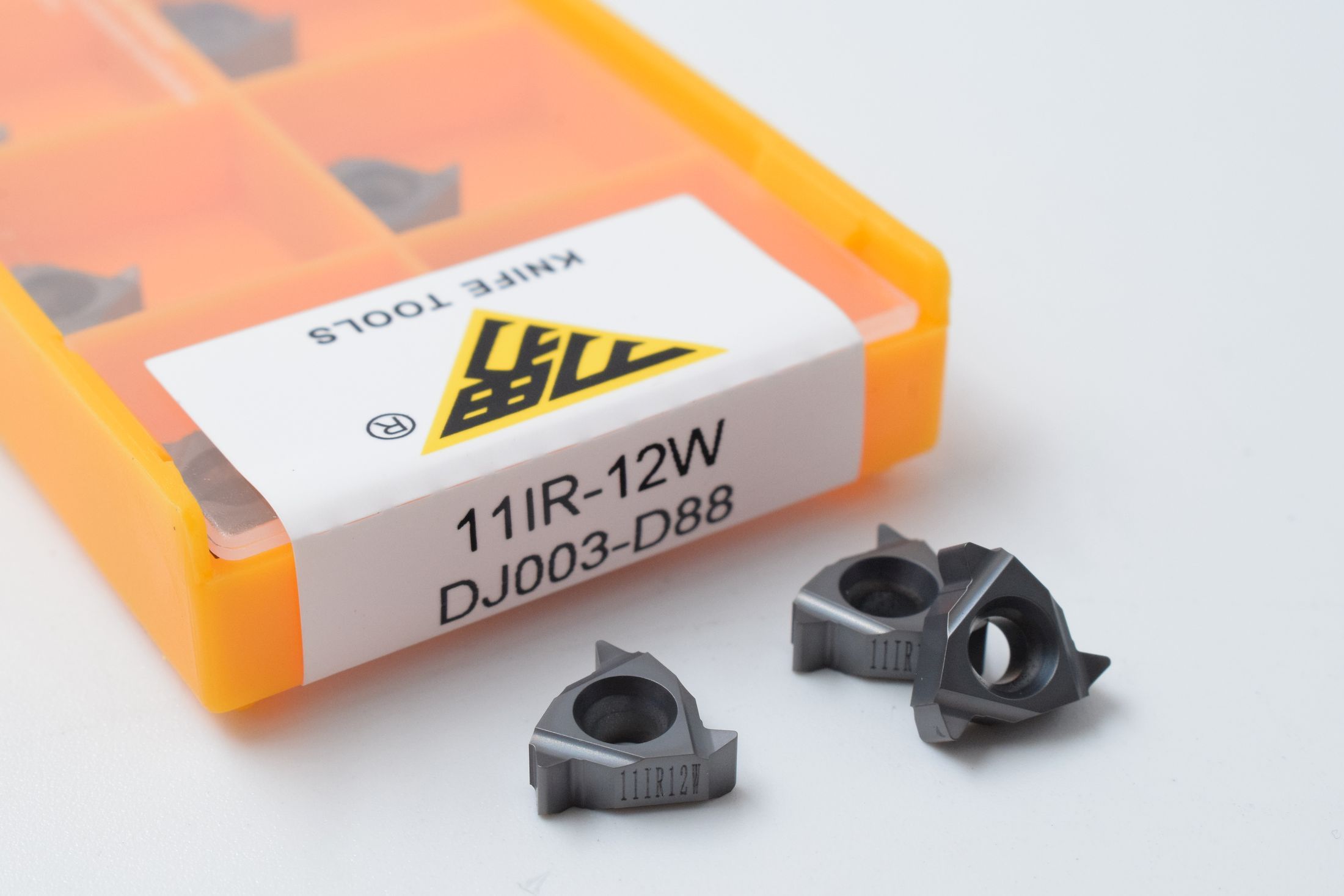 11IR12W DJ003-D88