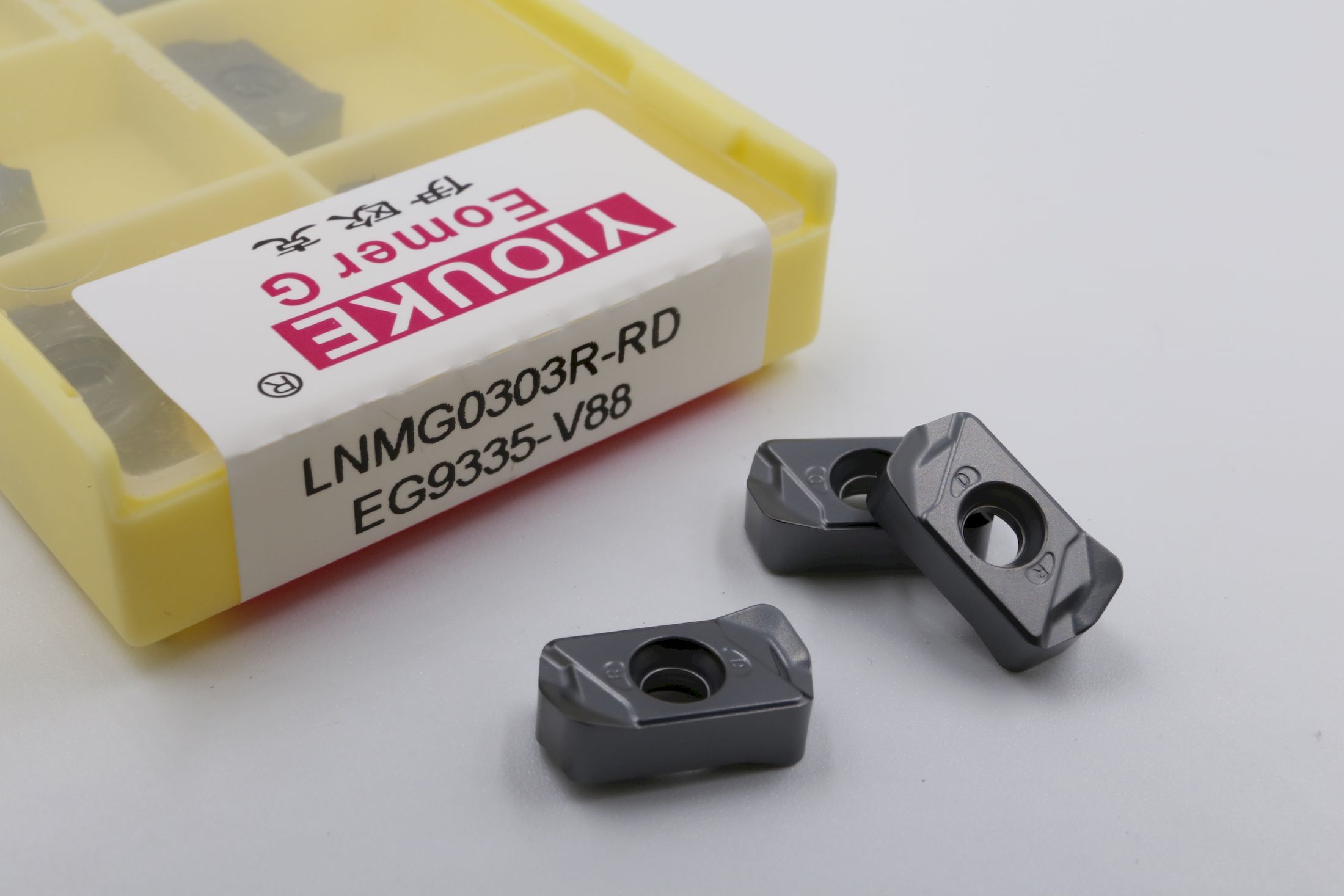 LNMG0303R-RD EG9335-V88