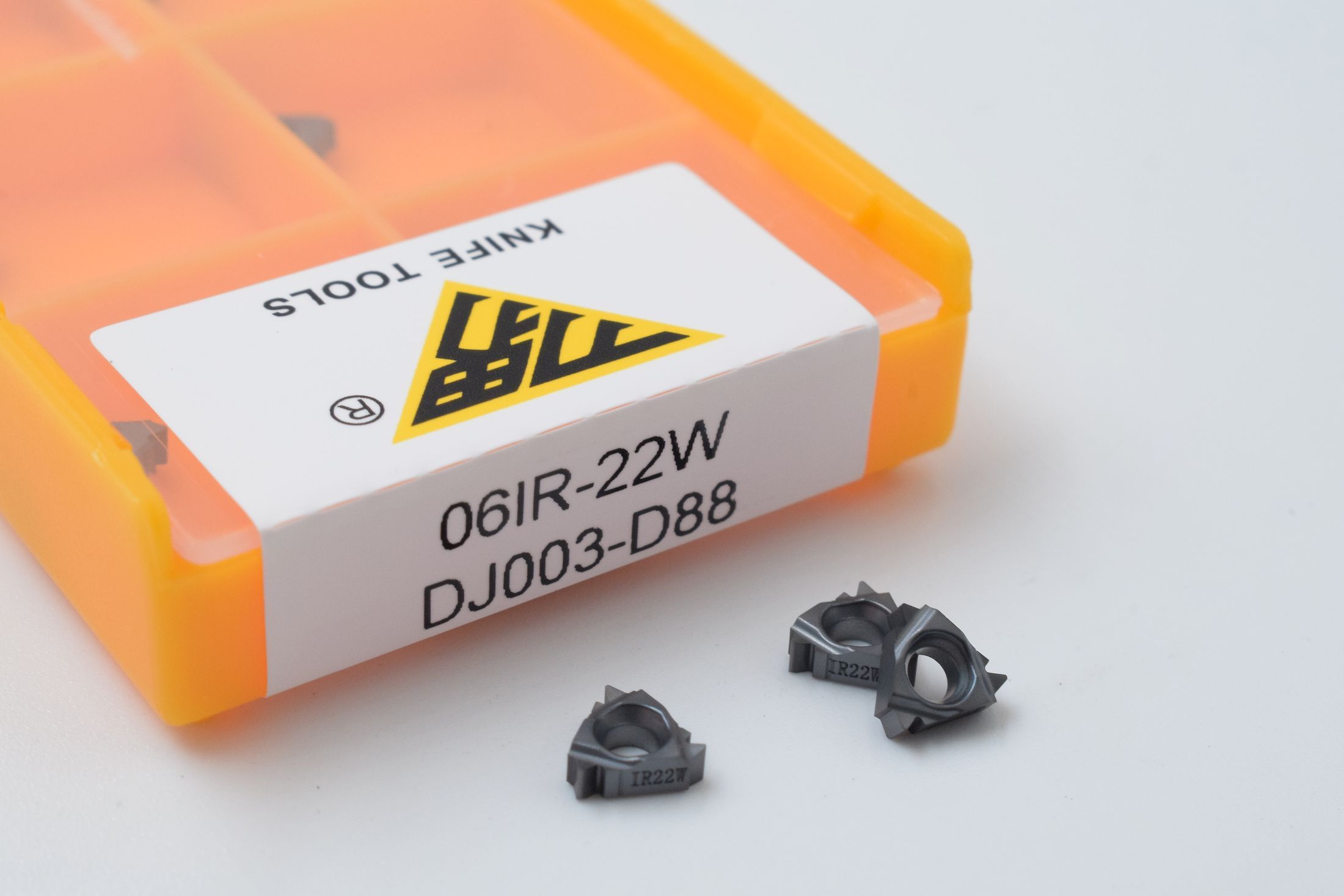 06IR22W DJ003-D88
